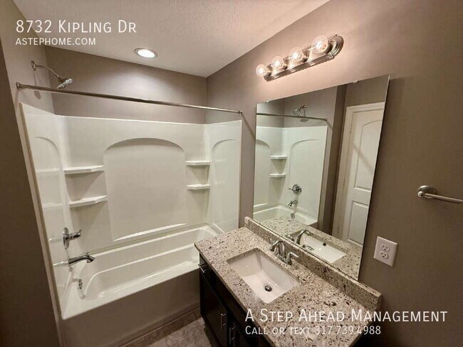 Building Photo - 8732 Kipling Dr