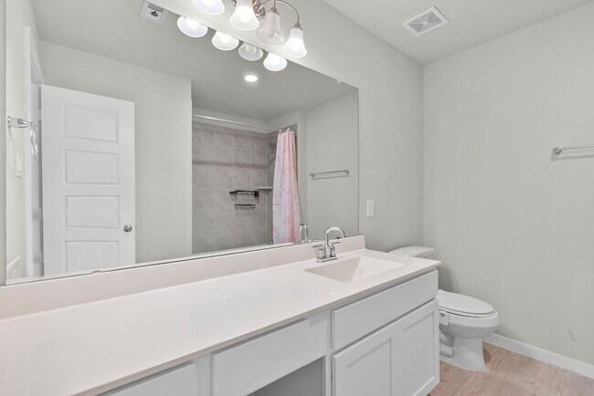 Building Photo - 1203 Lancer Leap Dr