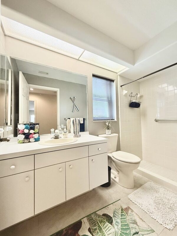 Building Photo - 8724 Ashbury Dr