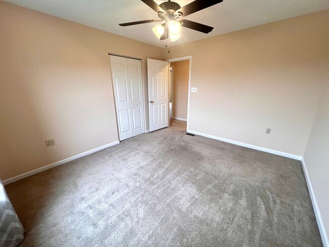 Building Photo - Cranberry Township - 3 Bedroom 2.5 Bathroo...