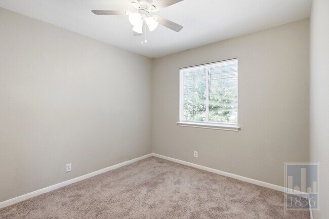 Building Photo - 10718 Claywood Dr