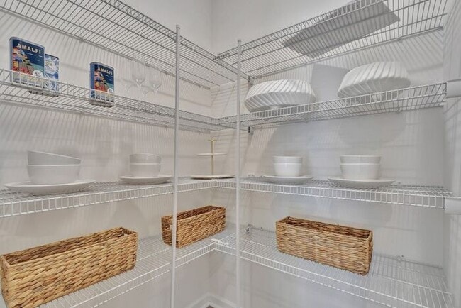 Building Photo - Lavanya Townhouse Arberdene