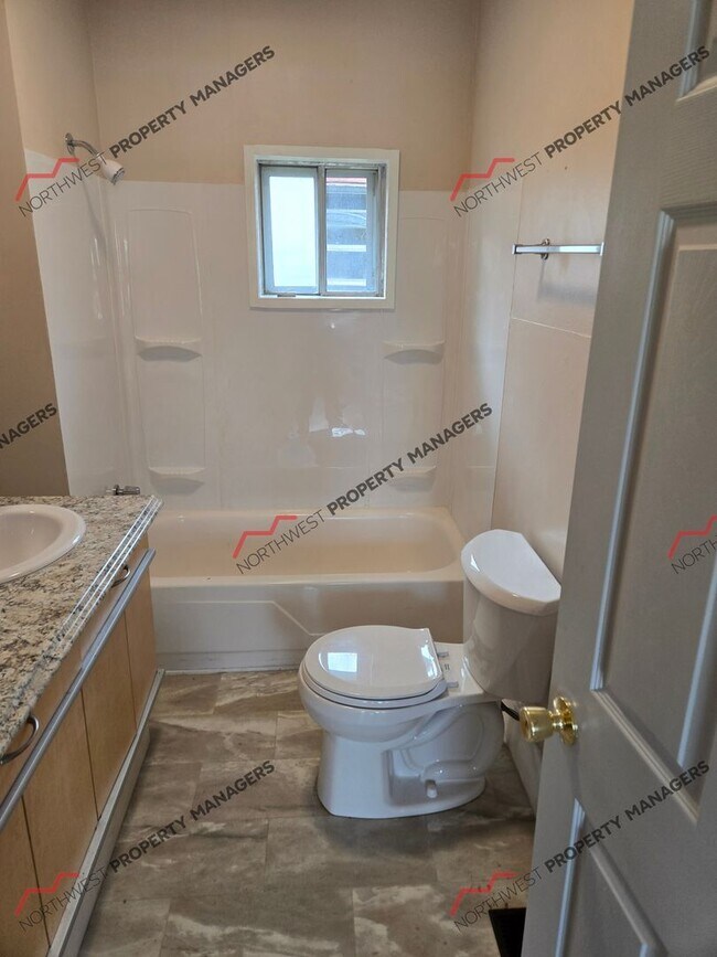 Building Photo - STATUS: AVAILABLE | R337 | $1795