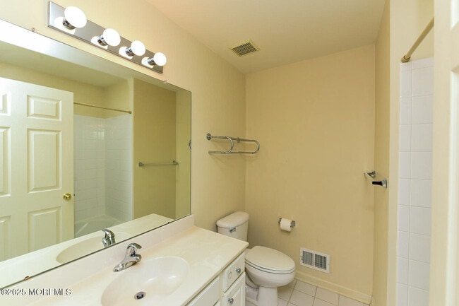 Building Photo - 133 Ironwood Ct