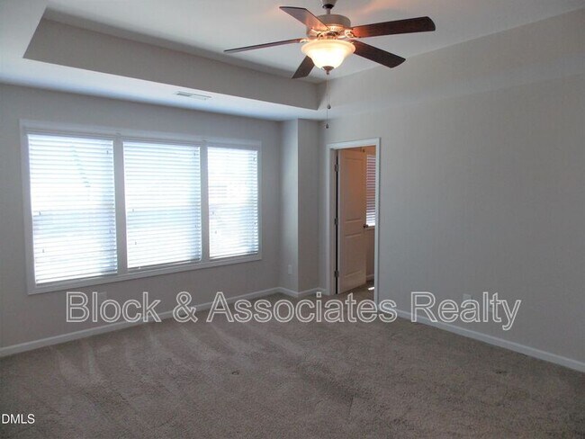 Building Photo - 509 N Tunstall Ave