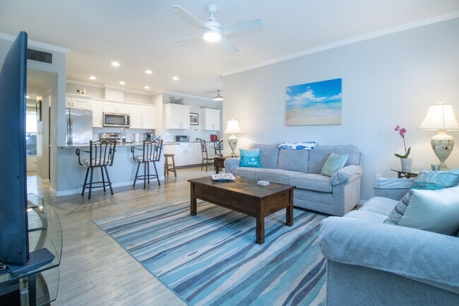 Building Photo - Fully Furnished - 2 bed 2 Bath villa - South Sarasota