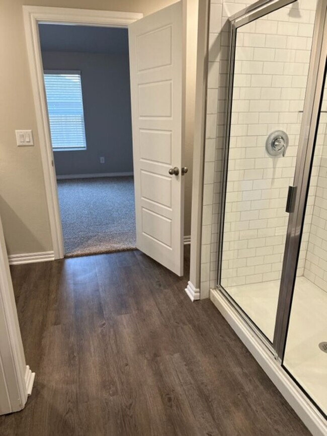 Building Photo - Brand New Home For Rent in Mustang