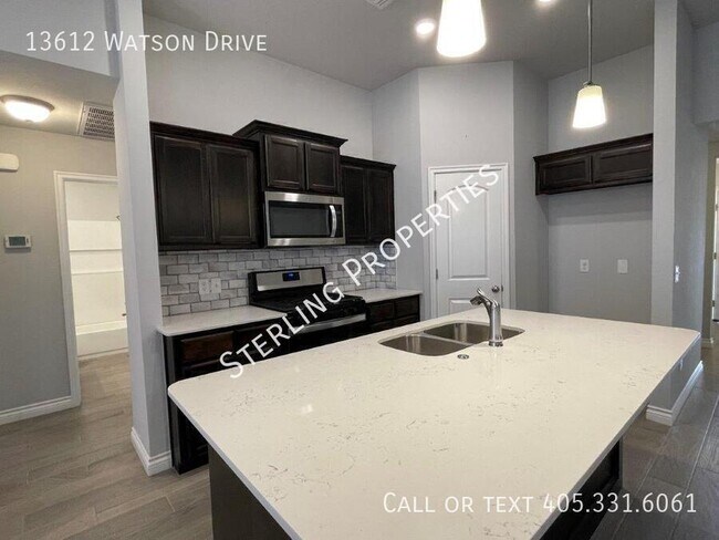 Building Photo - 13612 Watson Dr