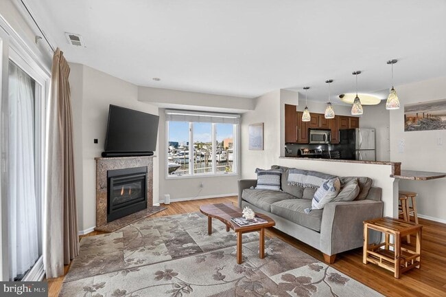Building Photo - 1401 Harbour Cove