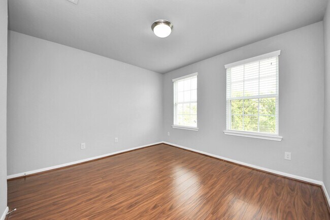 Building Photo - 6306 Bain Dr