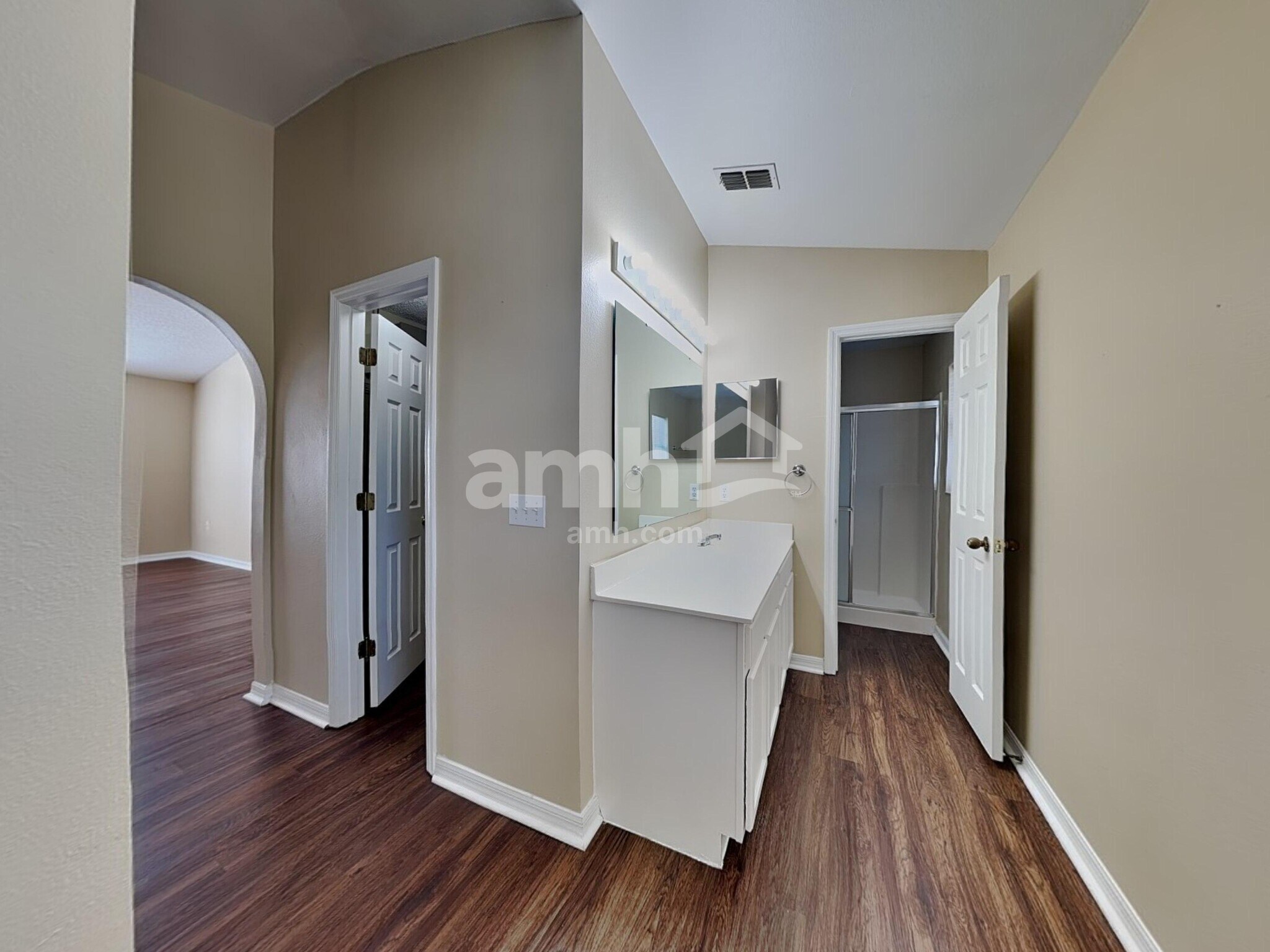 Building Photo - 813 Grand Regal Pt