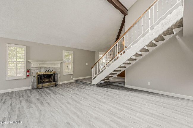 Building Photo - 4627 E McNeil St