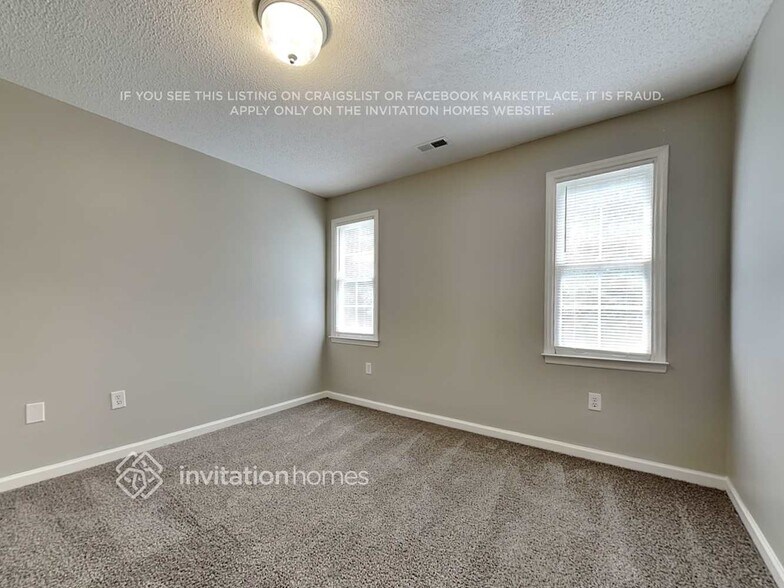 Building Photo - 121 Peach Orchard Dr