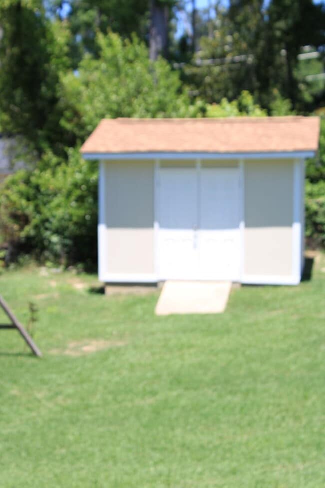 Building Photo - 3 Bedroom 2 bath W/ Bonus In Hammond Hills