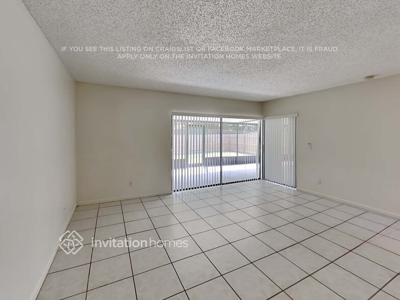 Building Photo - 10428 Rosemount Dr