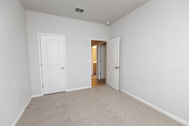 Building Photo - 6206 Marsh Ln