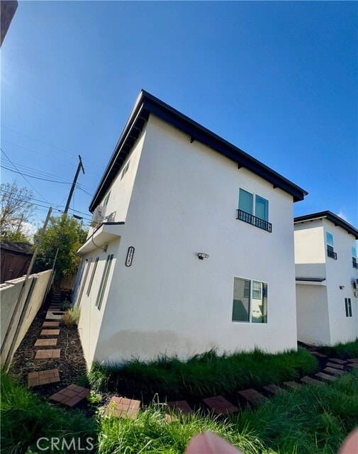 Building Photo - 18654 Runnymede St