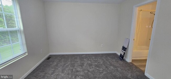 Building Photo - 3822 Swift Run Dr