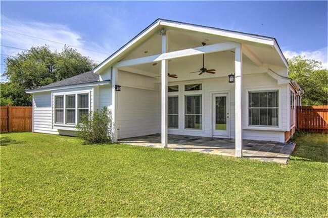 Building Photo - 22702 Shannon Falls Ct