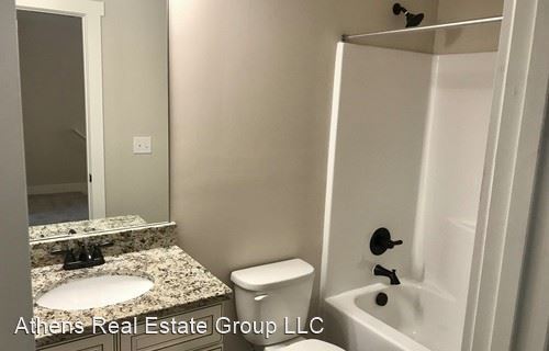 Building Photo - 3 br, 2.5 bath House - 255 Jennings Court