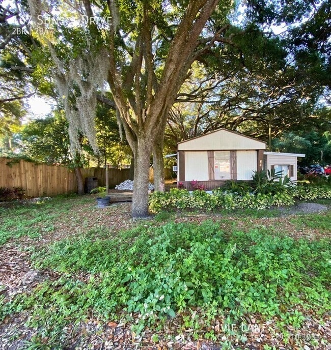 Building Photo - 167 Sunset Dr