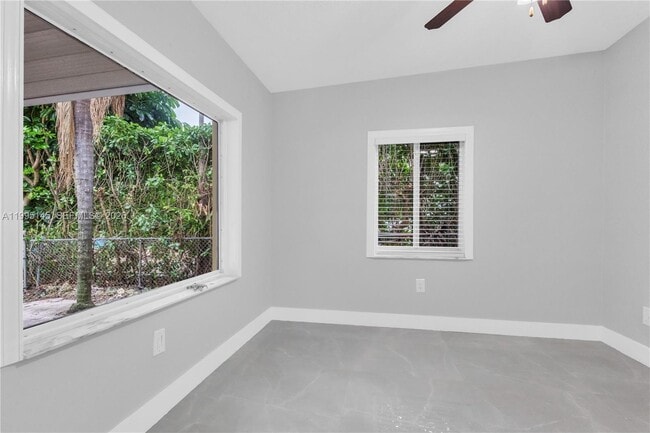 Building Photo - 51 SW 59th Ave