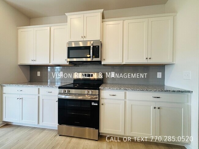 Building Photo - 206 Bastian Dr