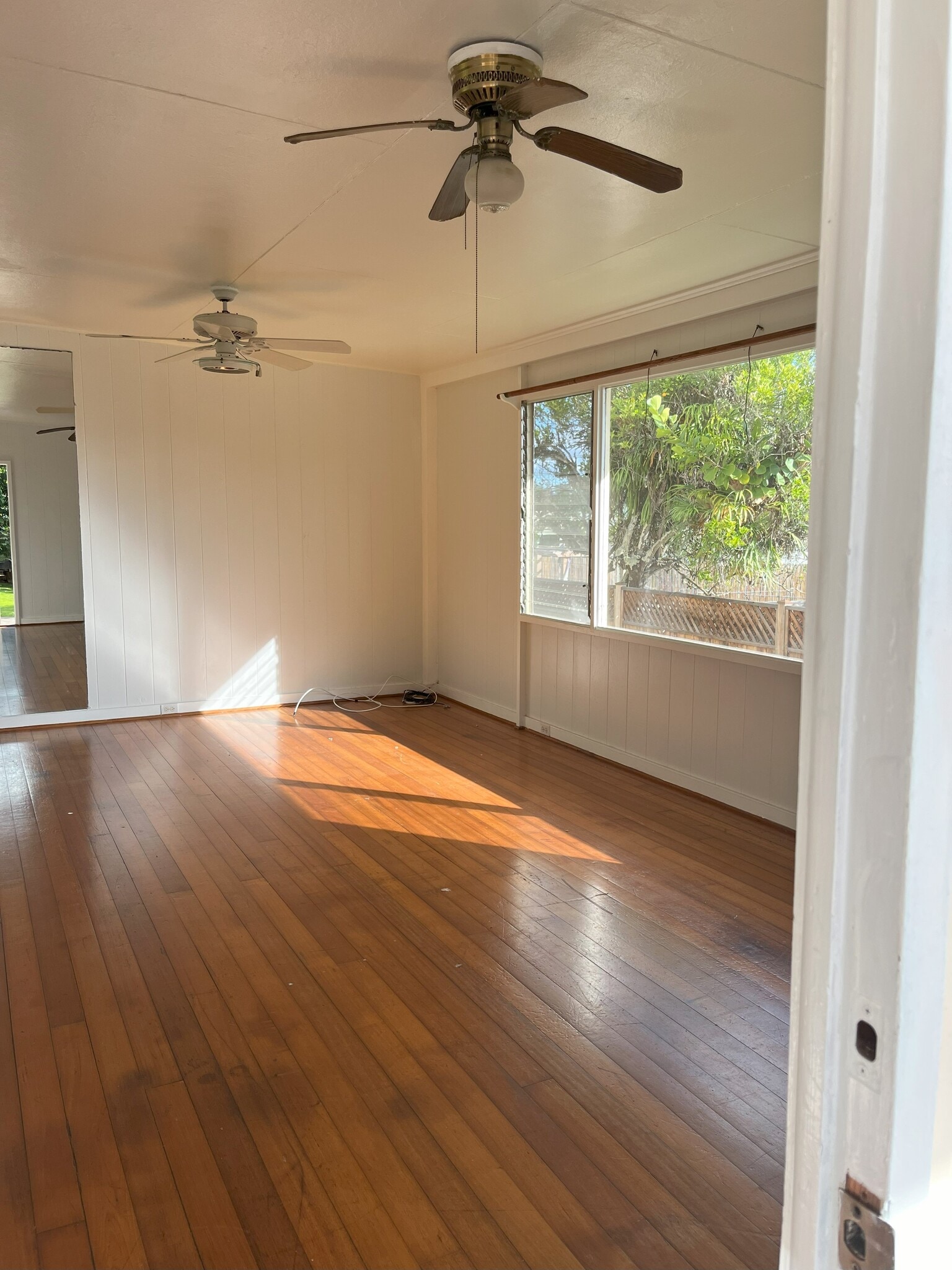 Living room - 220 Nichols St