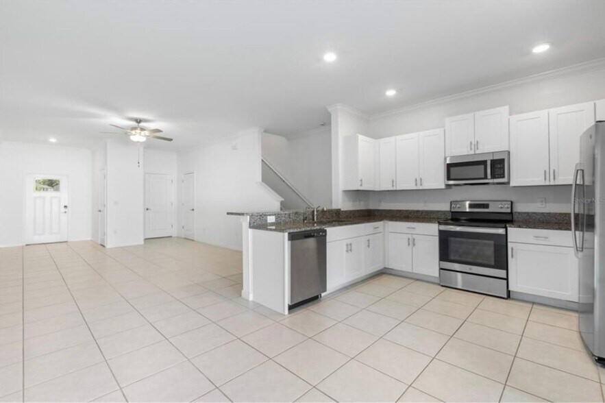 Building Photo - 36471 Garden Wall Wy