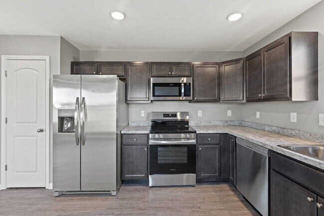 Building Photo - 106 Tyler Way
