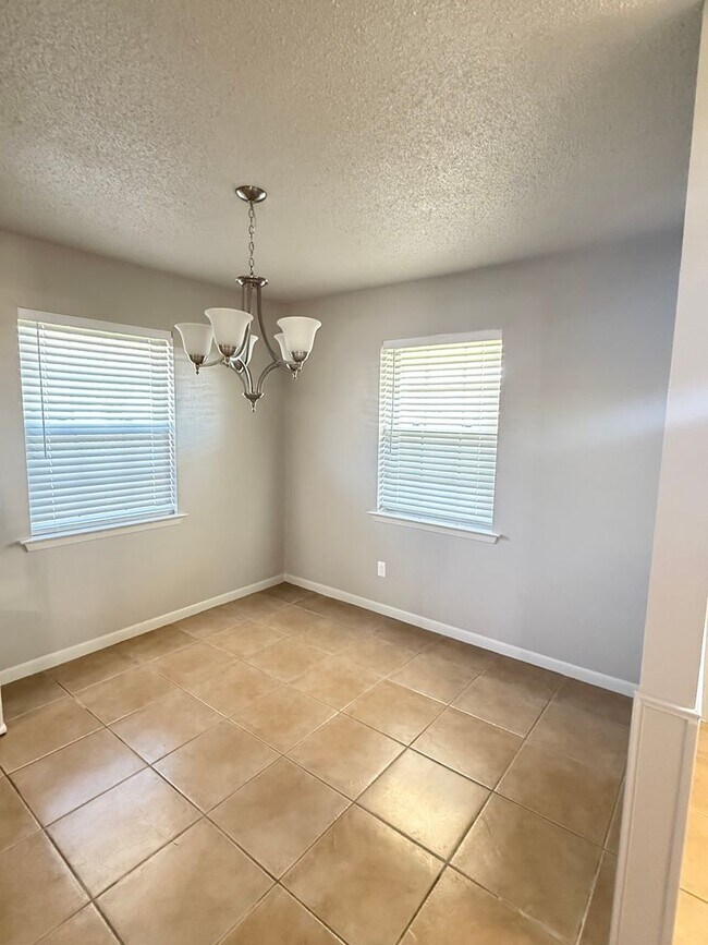 Building Photo - Classic Celina Charm with Vintage Comfort - Spacious 3-Bedroom Home with Large Yard and Covered P...