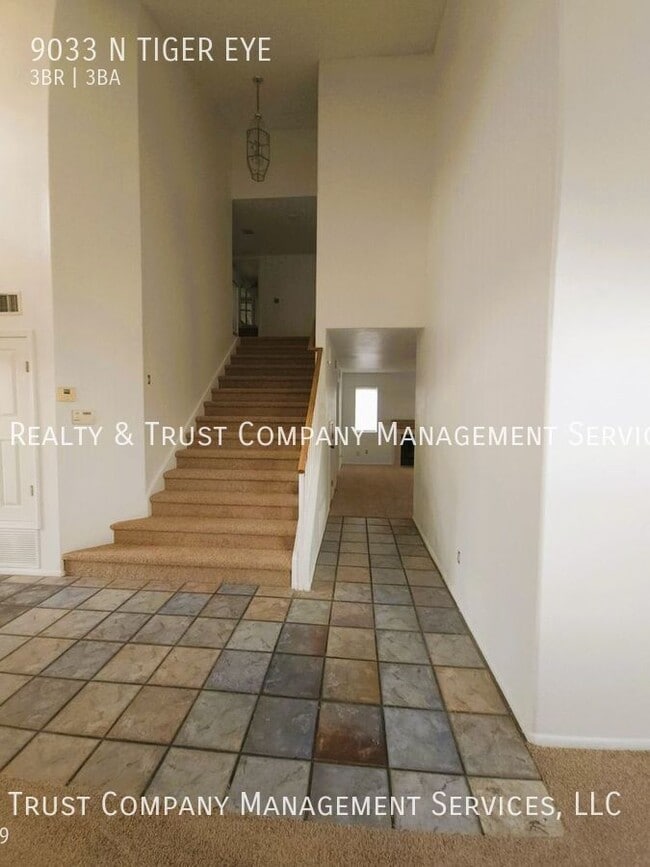 Building Photo - 9033 N Tiger Eye Way