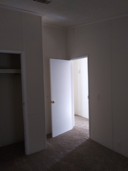 2ND ROOM / STUDY - 20323 Mountaindale Dr