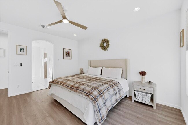 Building Photo - 8345 Salinger Wy NW