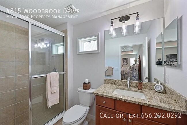 Building Photo - 4815 Woodbrook Dr