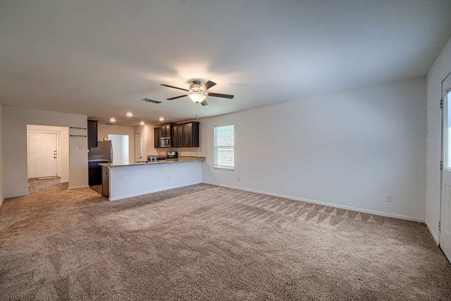 Building Photo - 3150 jackson