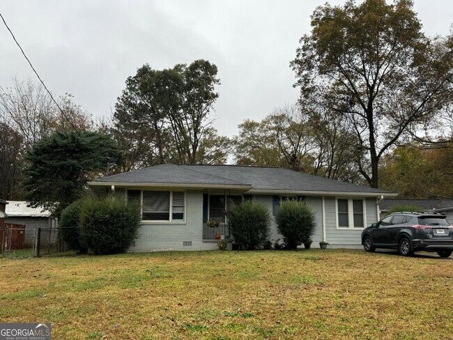 Building Photo - 2157 Settle Cir SE