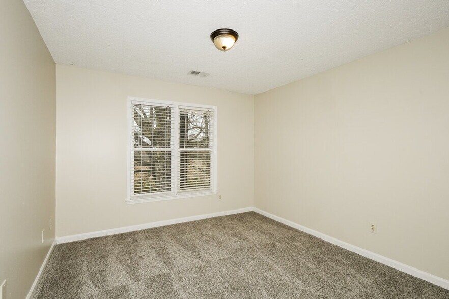 Building Photo - 760 Gable Ln