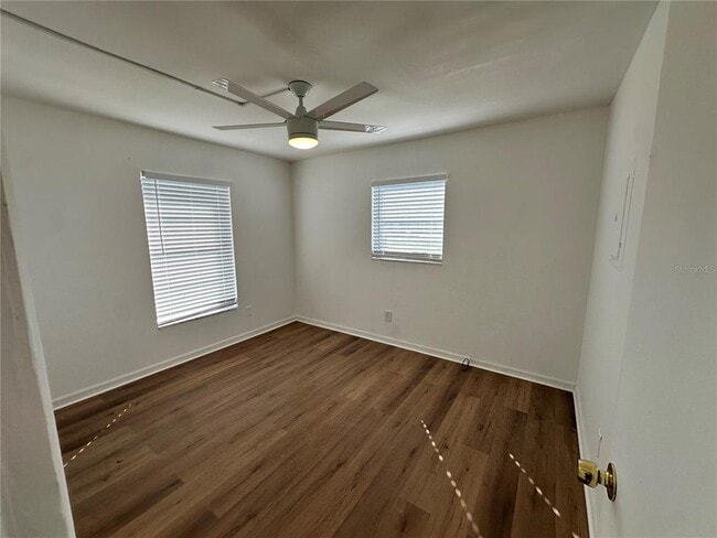 Building Photo - 9474 Tacoma Ave