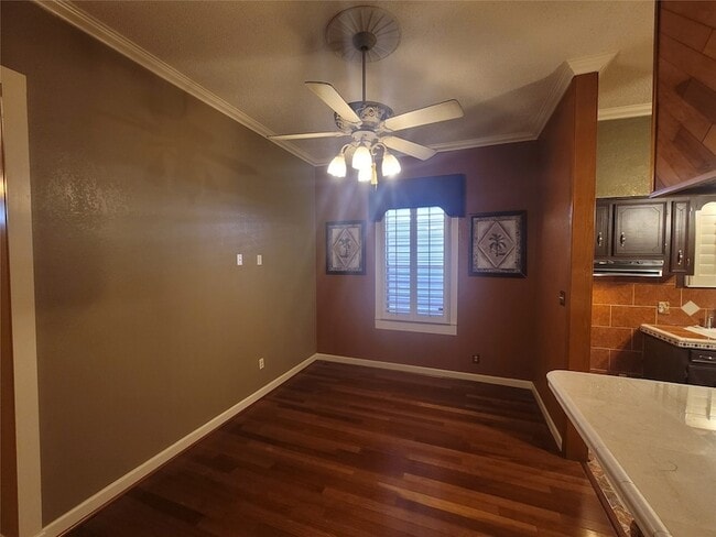 Building Photo - 3321 Avenue M