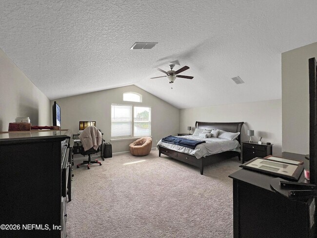 Building Photo - 463 Northside Dr S