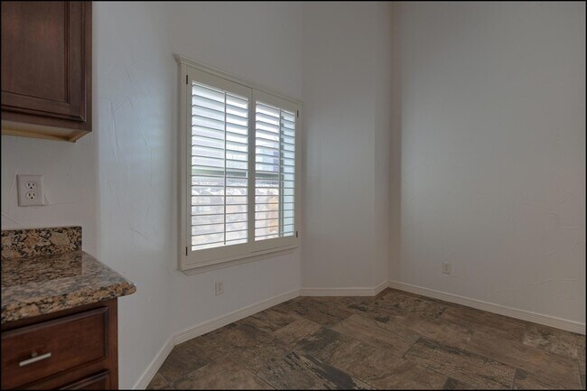 Building Photo - 3065 Snowy Point Dr