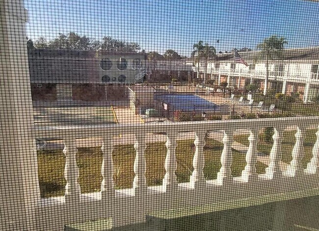 Building Photo - 4744 Azalea Dr