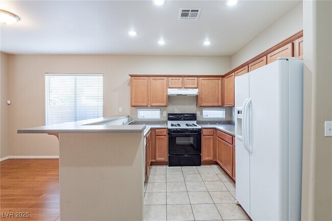 Building Photo - 8941 Bentonville Ct