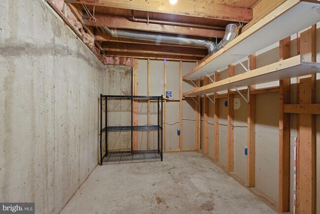 Building Photo - 5108 Warren Pl NW