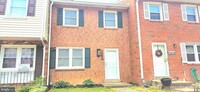 Building Photo - 14632 Earlham Ct