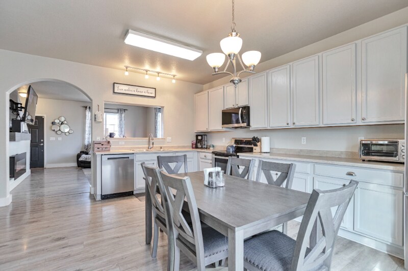 Building Photo - 11356 Jersey Dr