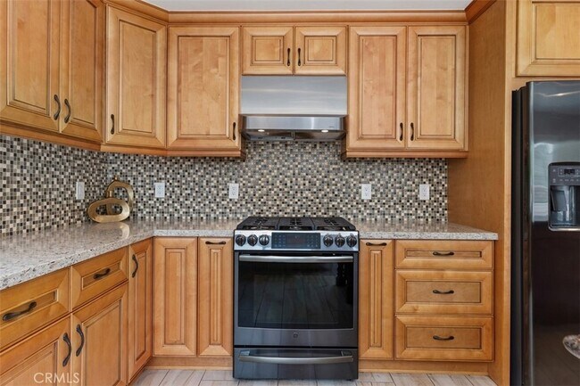 Building Photo - 26451 Vía Juanita