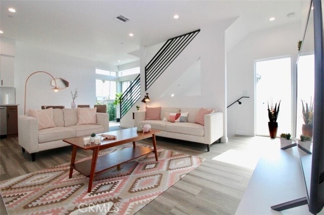 Building Photo - 1416 Cloverdale Ave