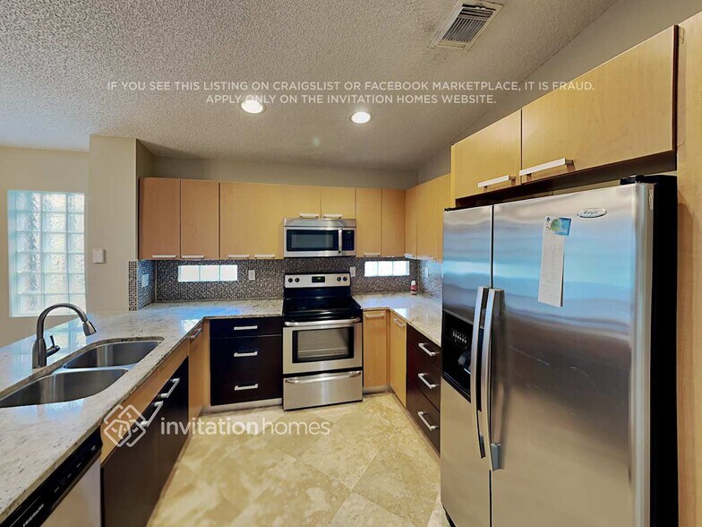 Building Photo - 12448 NW 55th St